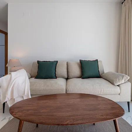 Bossa Boutique - Spacious Attic Estepona