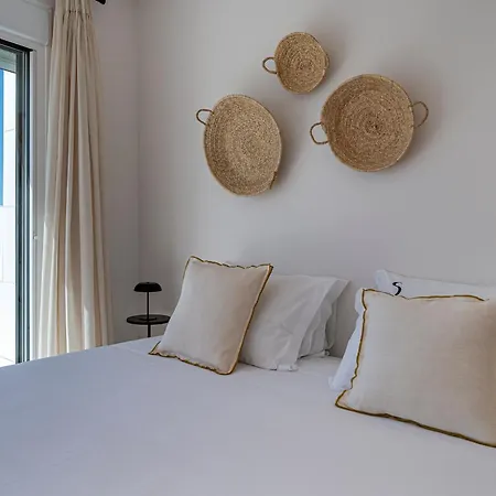 Bossa Boutique - Spacious Attic Lägenhet
